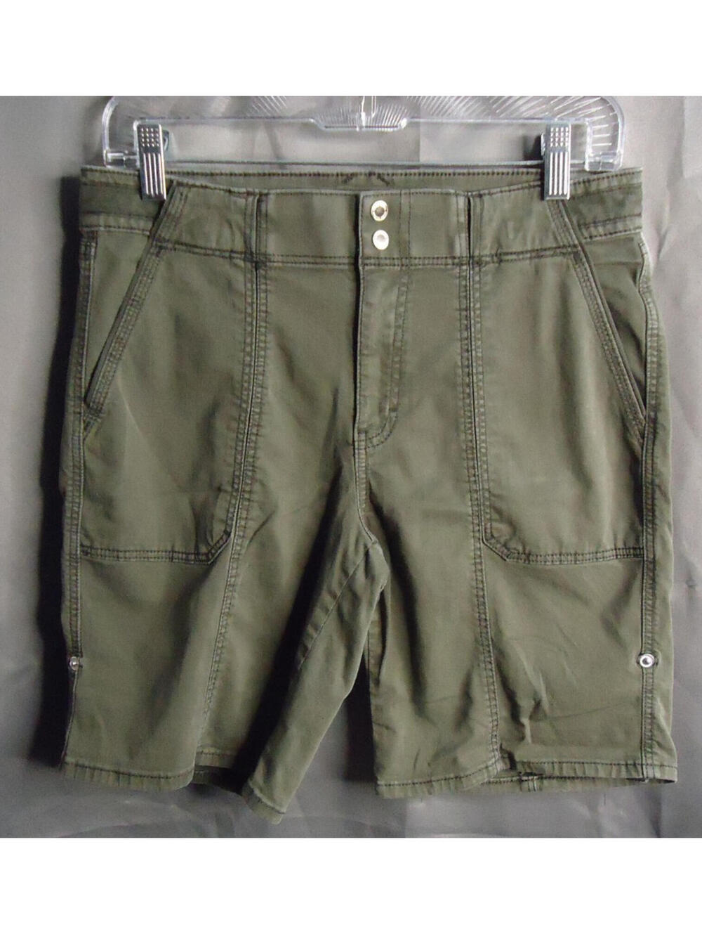 White House Black Market The Bermuda Roll Tab Short Mid Rise Size 4 Army Green